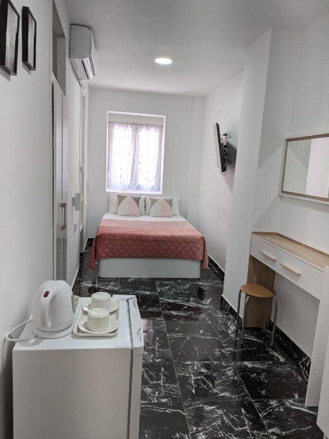 Pension Susita Аліканте Екстер'єр фото
