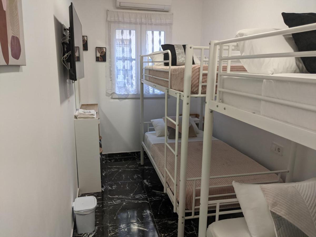 Pension Susita Аліканте Екстер'єр фото